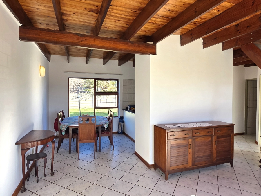 4 Bedroom Property for Sale in Noorsekloof Eastern Cape